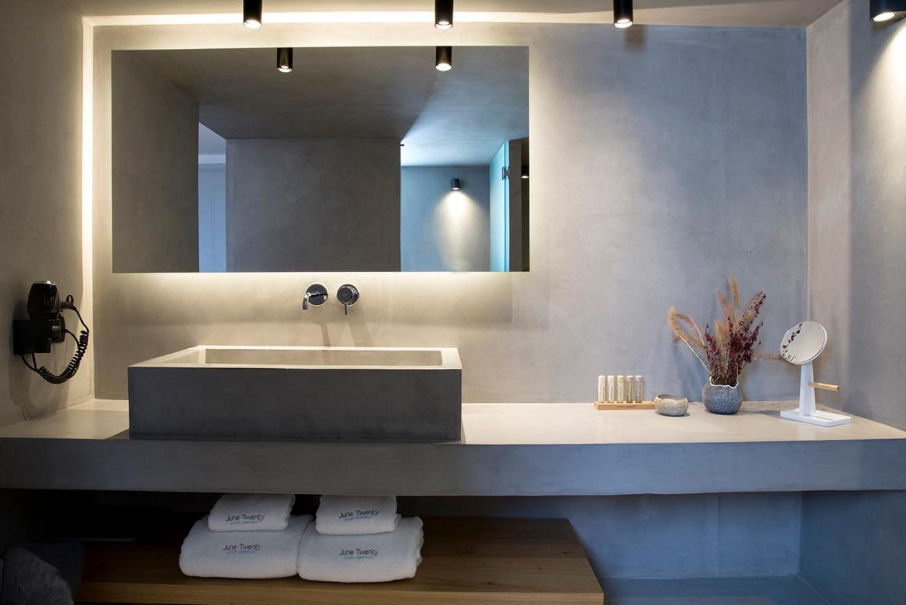 June Twenty Suites 카르테라도스 외부 사진